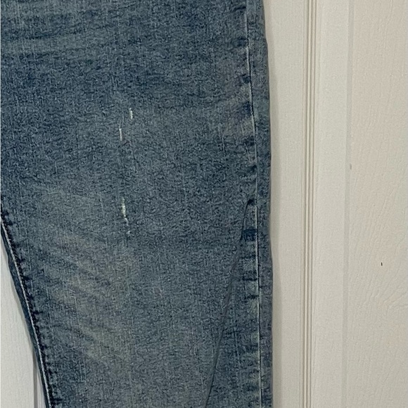 Old Navy Straight Leg Women’s jeans size 20 Plus - Picture 3 of 7